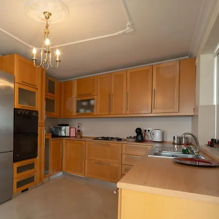 Aloe Vera Penthouse Corner * Is-Sellum