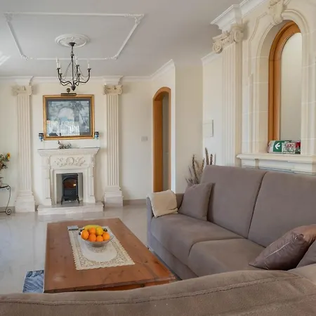 Aloe Vera Penthouse Corner Apartament *