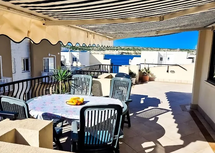 Aloe Vera Penthouse Corner Lägenhet