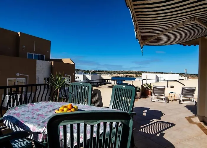 Aloe Vera Penthouse Corner *