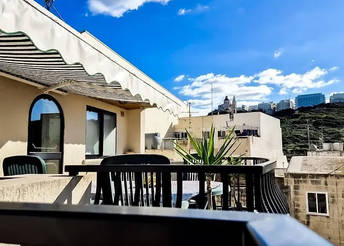 Aloe Vera Penthouse Corner 아파트 Is-Sellum