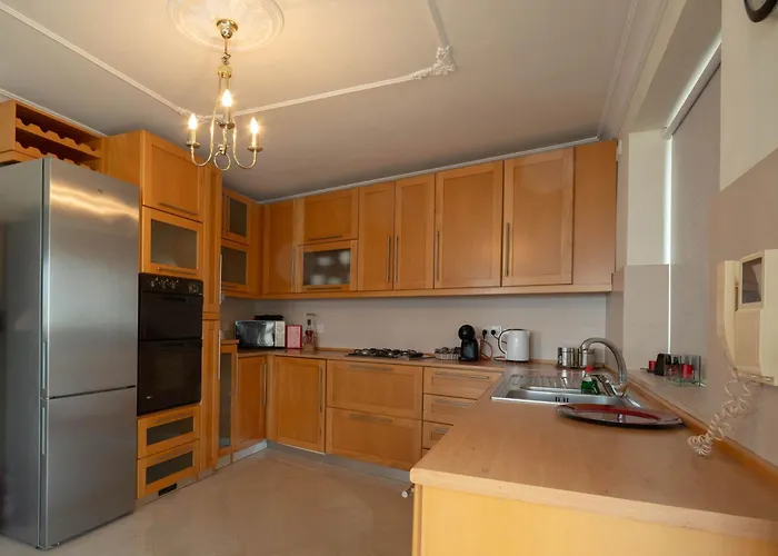 Aloe Vera Penthouse Corner * Is-Sellum